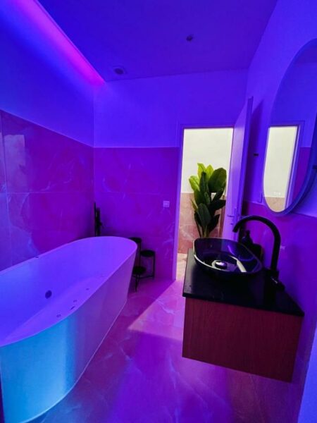 jacuzzi